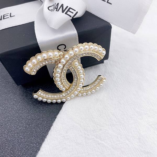 シャネル ブローチ パロディ大人気！シャネル BROOCH シャネル CCマーク ブローチ