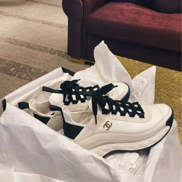 シャネル スニーカー コピー 関税負担なし2023最新CRUISE★SNEAKER White お洒落で可愛い