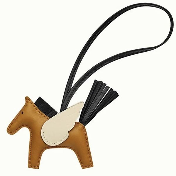 エルメス ロデオチャーム ペガサス 偽物 RODEO PEGASE ロデオ ペガサス PMサイズ