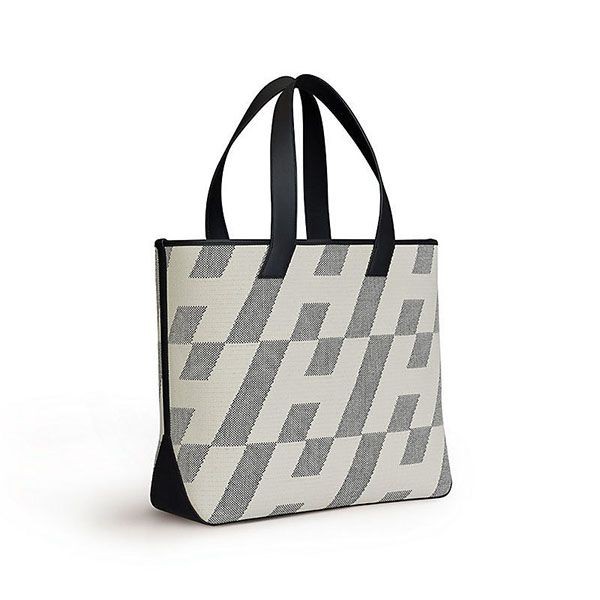 エルメス H en Biais アンビエ キャンバストート 40 H082831CAAE