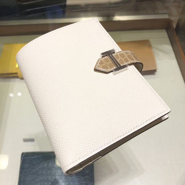 エルメス 財布 コピー 2021