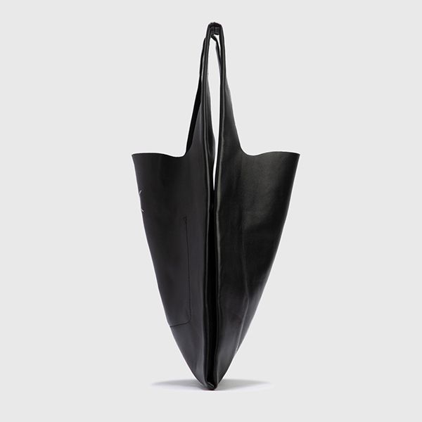 メゾンマルジェラ コピー レザーショッパーバッグ MEDIUM SHOPPING BAG 完売人気☆上品