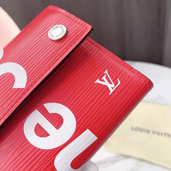 21-22AW新作 シュプリーム ヴィトン 財布 偽物 ルイヴィトン シュプリーム Chain Wallet ウォレット チェーン 財布
