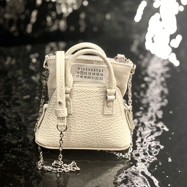 メゾンマルジェラ 偽物 MM6 トートバッグ 5AC ミニ ベビー Leather Baby bag