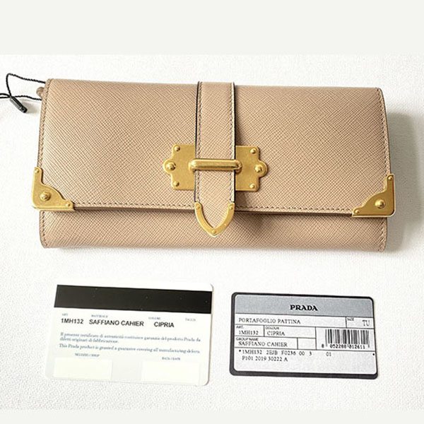 プラダ 長財布 コピー Saffiano カードケース付き☆即発1MH132