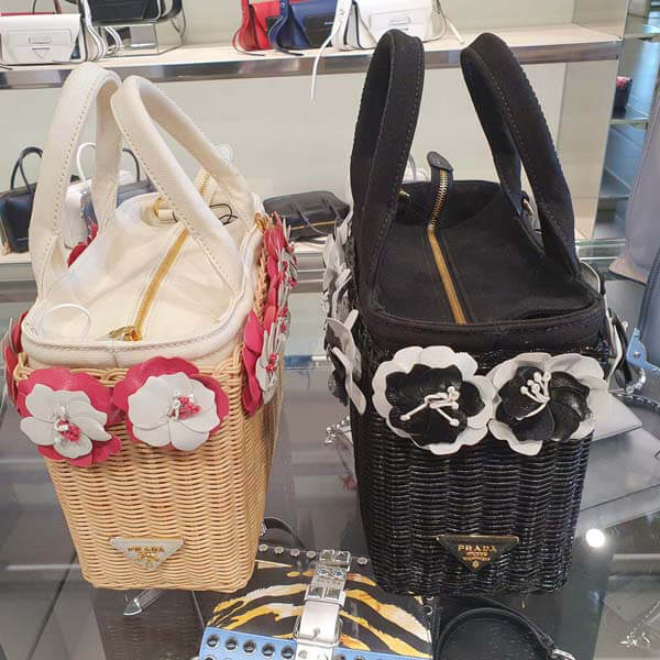 プラダ かごバッグ 偽物 お花付き枝編み×カナパカゴトートバッグS2way