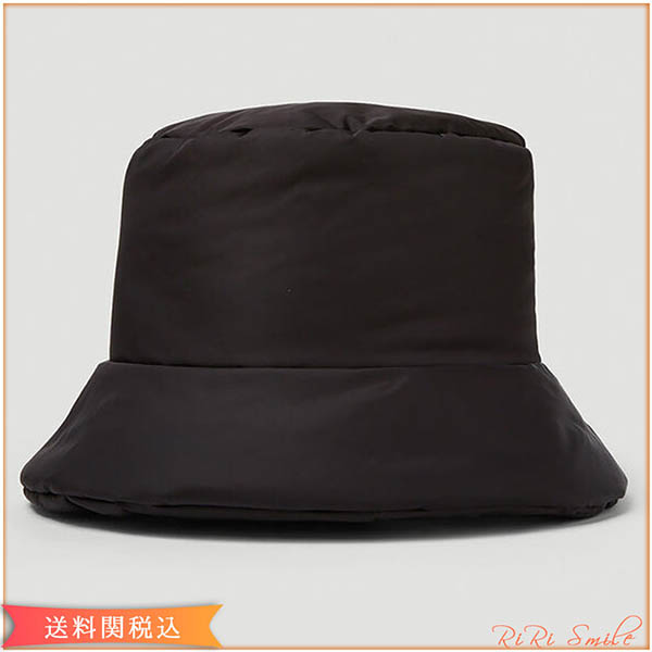 プラダ バケットハット 偽物 ロゴ パデッド Re-Nylon 1HC137_2B15_F00021HC137_2DMI_F0002 22年秋冬新作