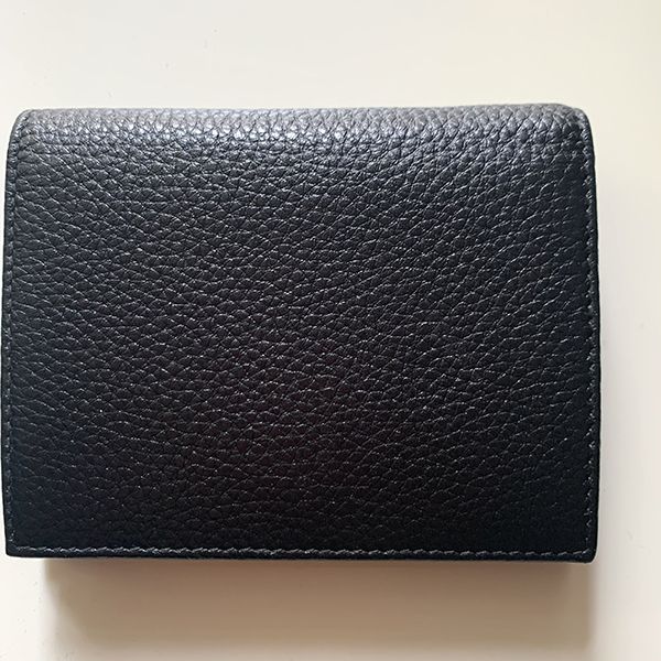 《プラダ 財布 偽物》選べるお色VITELLO GRAIN コンパクト財布1MV204