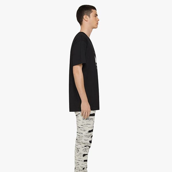 【人気商品】ジバンシィ ディズニーコラボ キャッスルスリムフィットTシャツ 偽物 BM71EF3Y6B-001