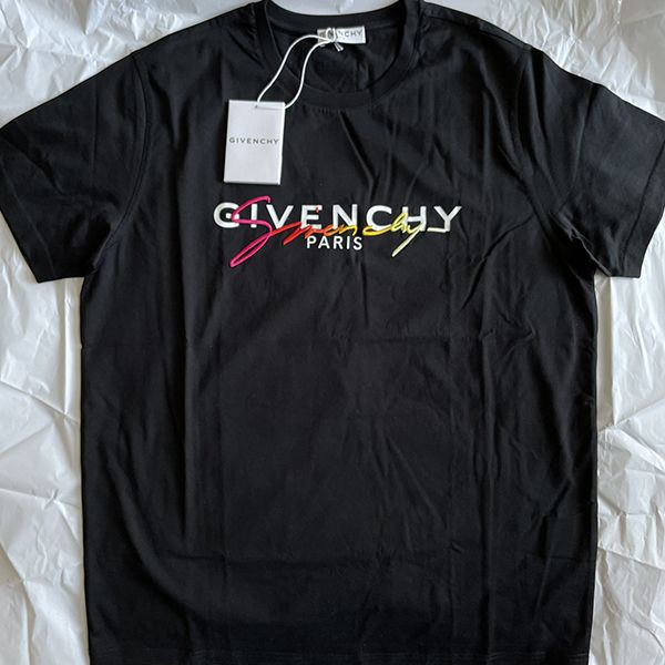 ジバンシィ Tシャツ 偽物 グラデーションロゴ Tシャツ