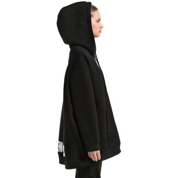 日本未入荷 ジバンシィ コットンパーカー 偽物 PARISバックプリント