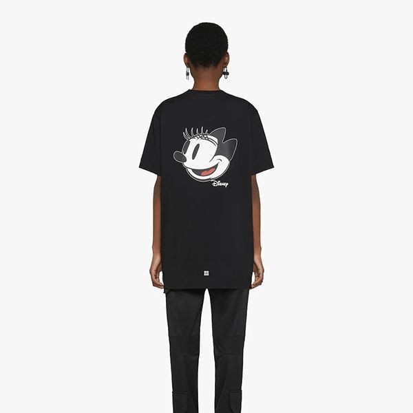 注目商品ジバンシィ コピー オズワルドのルーズTシャツ BW709Y3YB2-001