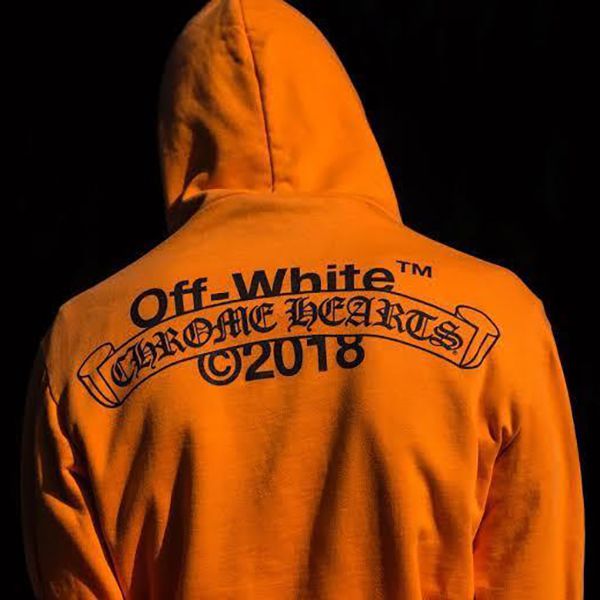 【超プレミア】OFF-WHITE x クロムハーツ 偽物 スウェット パーカー
