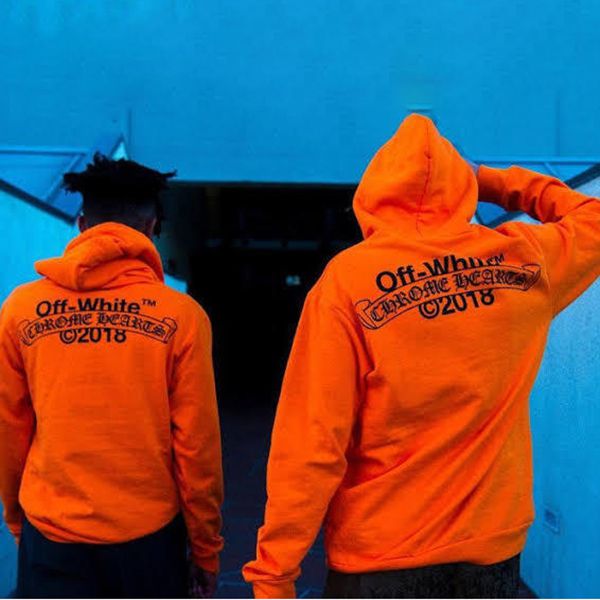 【超プレミア】OFF-WHITE x クロムハーツ 偽物 スウェット パーカー