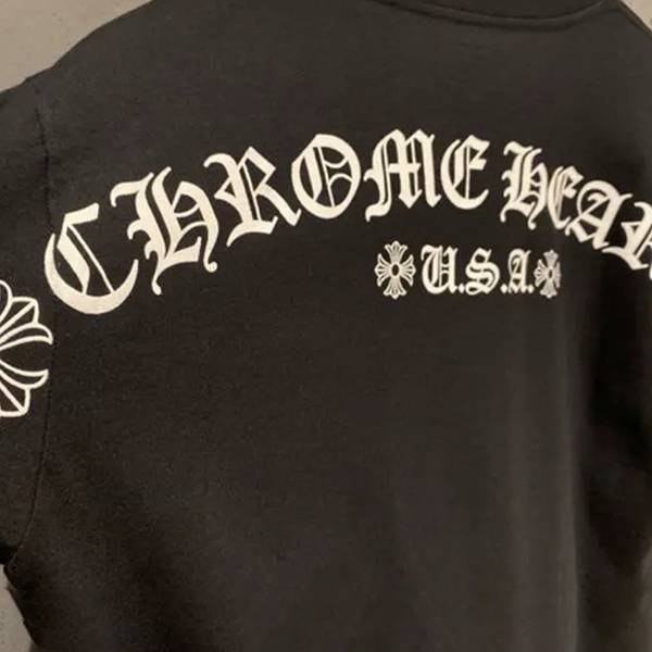 新品 クロムハーツtシャツ 偽物 半袖カットソー セレブ多数愛用