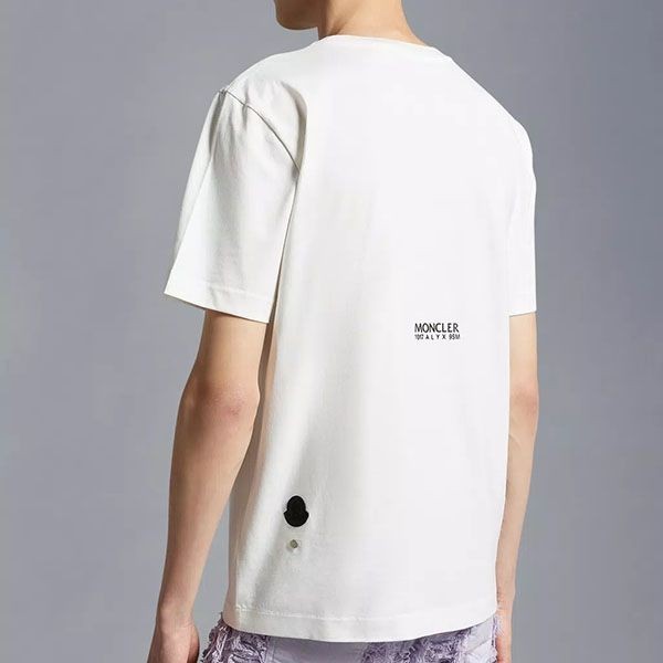 国内完売モンクレール 6 モンクレール 1017 Alyx 9SM ロゴプリントTシャツ 偽物 3色 H209Y8C00001M2780001​