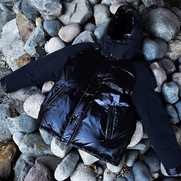 モンクレール マヤ 偽物 マヤ70 バイ フラグメント ジャケット Moncler から藤原ヒロシの手掛けた Maya 70 by FRGMT