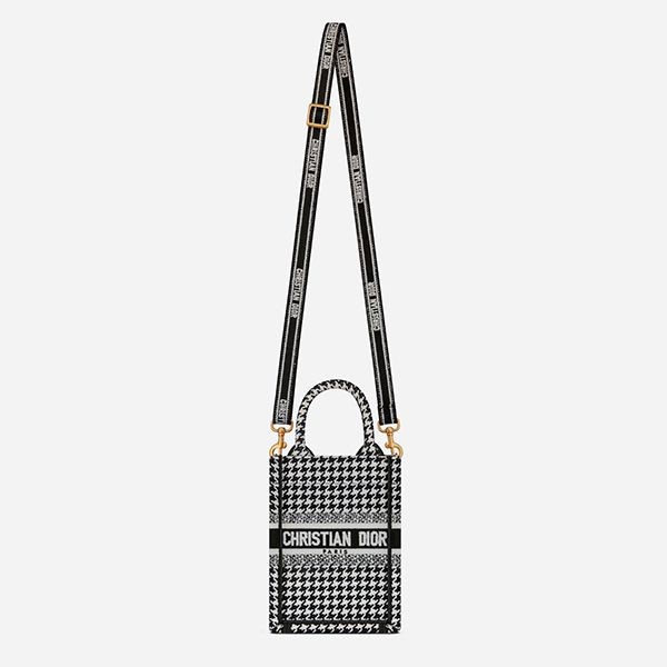 注目度NO.1ディオール BOOK TOTE 偽物ミニ フォンバッグ マイクロ 2WAY S5555CZAE_M911