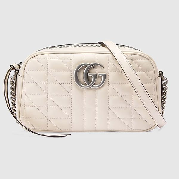【グッチ】GGマーモント 偽物スモール ショルダーバッグ 447632 UM8BN