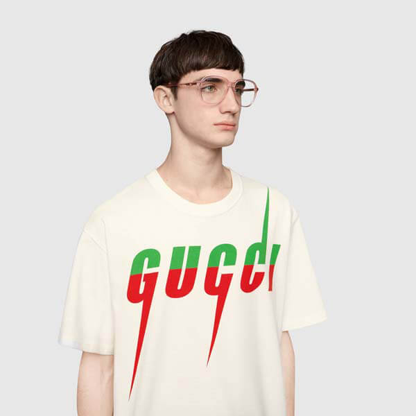 累積売上総額第１位 グッチ パロディ tシャツ★20春夏 T-SHIRT W/ BLADE