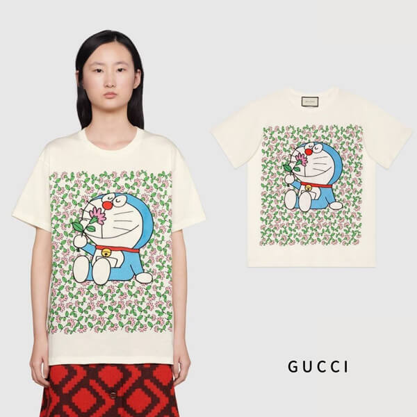グッチ ドラえもん Tシャツ コピー DORAEMON グッチ◆ドラえもん コラボ コットン お花畑柄 615044XJDIF 9095