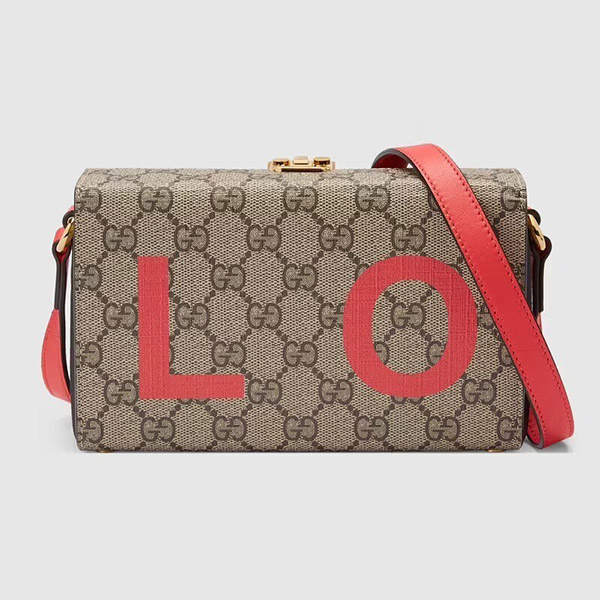グッチ コピーバレンタイン LOVE ミニバッグ プレゼント 677610UKEAV 8739完売店続出 