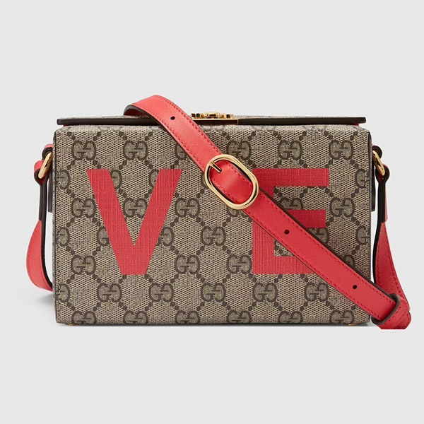 グッチ コピーバレンタイン LOVE ミニバッグ プレゼント 677610UKEAV 8739完売店続出 