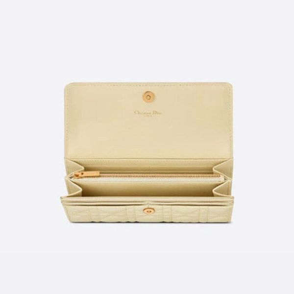 ディオール 激安CARO ウォレット カナージュ カーフスキン ステッチ S5039UWHC_M81B