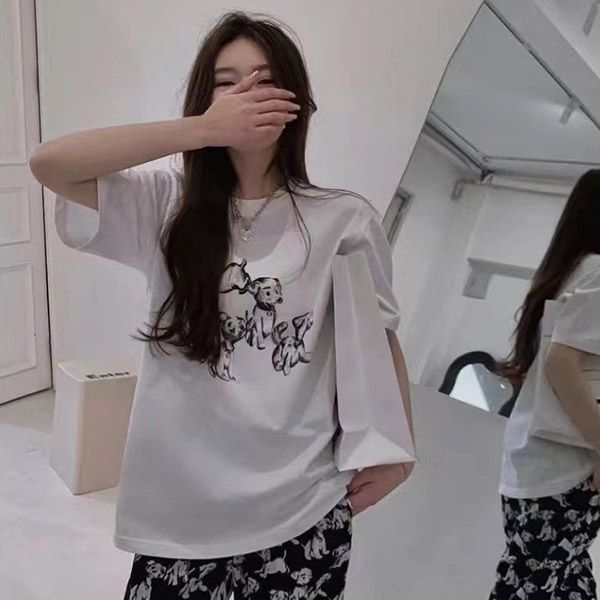 お洒落にセリーヌ Tシャツ 激安 クルーネック エイミードリアン 2X944671Q