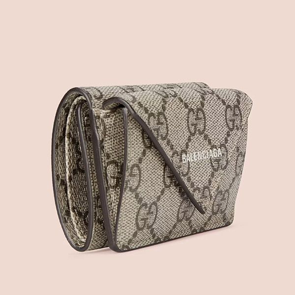 バレンシアガ グッチ 偽物 ハッカープロジェクト ミニ財布 681704UQOAT8969