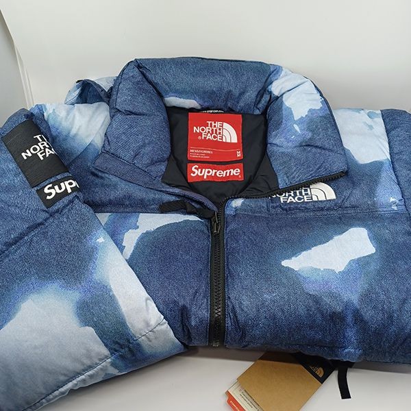 お洒落で可愛いヌプシ 偽物 シュプリーム x ノースフェイス コラボ Denim Print