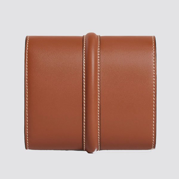 【セリーヌ】スモール トリフォールドウォレット ミニ財布10F523CQ7.38NO