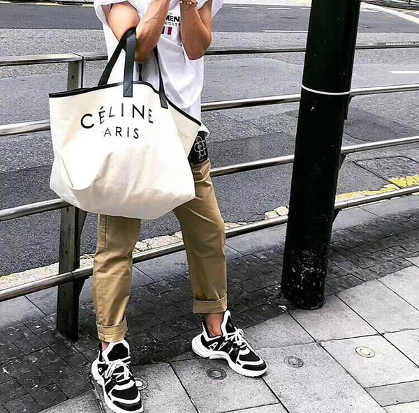 ​新作 セリーヌ トートバッグ スーパーコピー TEXTILE 男性にもぴったり。