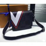 ルイヴィトンスーパーコピー   ダミエグラフィット ディストリクトPM NM N44003