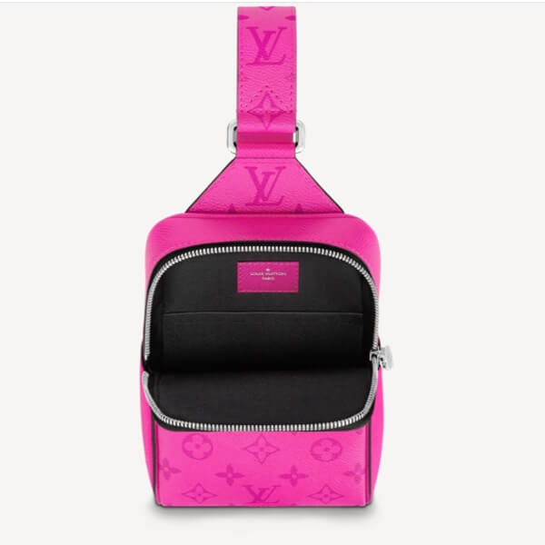 【ルイヴィトン ショルダーバッグ 偽物】LV☆ショルダーバッグ タイガ　レザー M30767