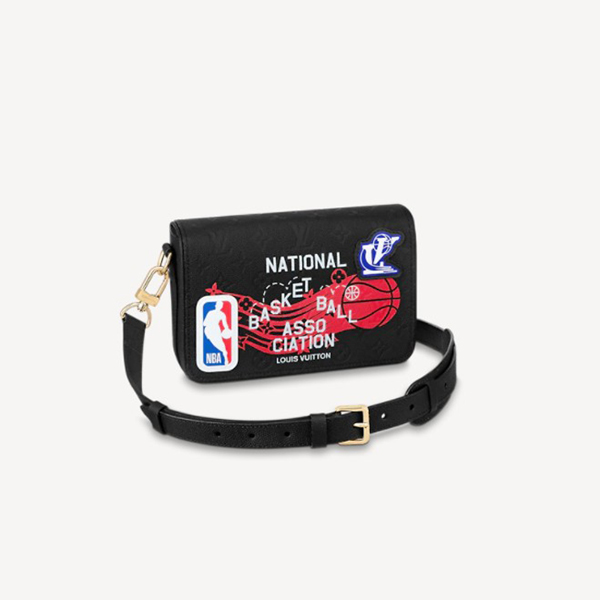 21FW ルイヴィトン ショルダーバッグ 偽物 LV×NBA限定コラボ★ステュディオメッセンジャー★