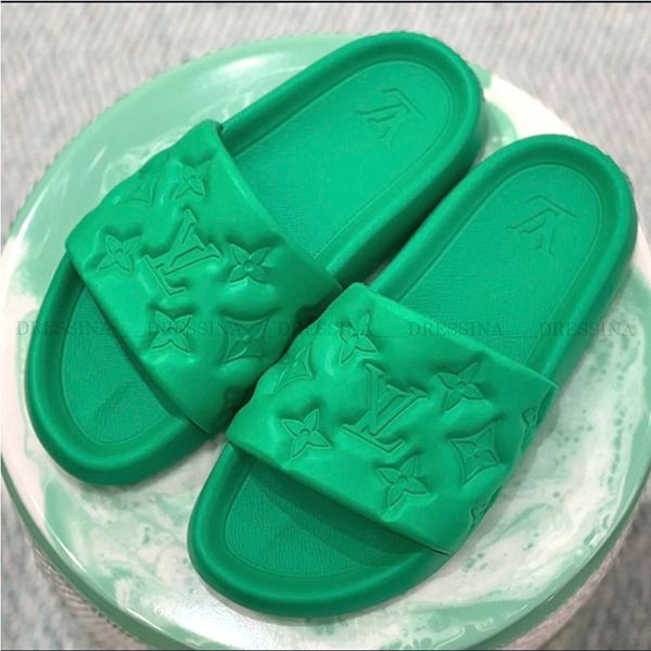 ヴィトン ウォーターフロントミュール サンダル コピー モノグラム2色 1AA5OH