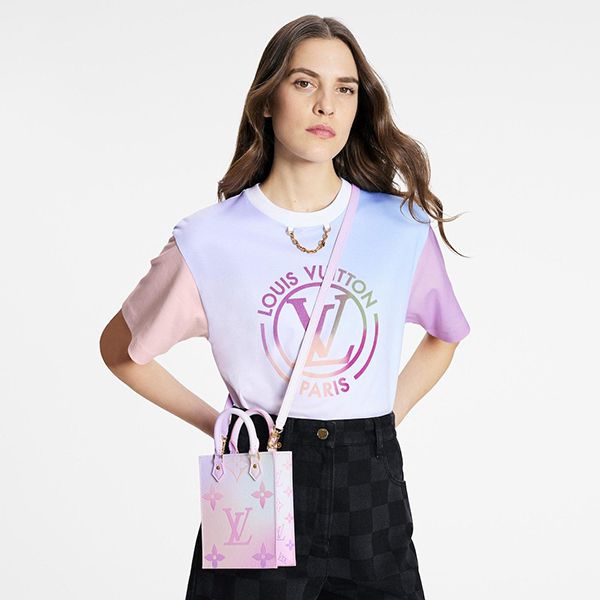 【新作】ルイヴィトン グラディエントLVサークルTシャツ 偽物 1AA0EA