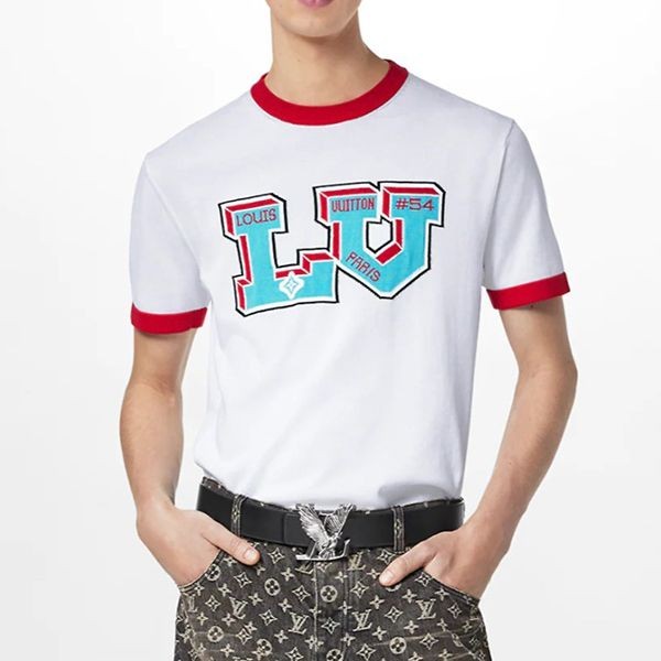 新作入手困難【ユニセックスで】​ルイヴィトン シグネチャーニット Tシャツ パロディ 1AAGLT