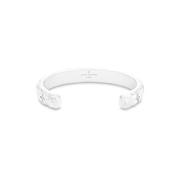 ルイヴィトン バングル 偽物 オシャレ モノグラム刻印のバングル M00332