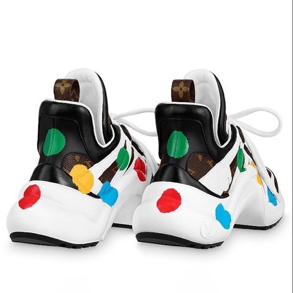 LV × YK ルイヴィトン 偽物 アークライトラインスニーカー 1AB9R4