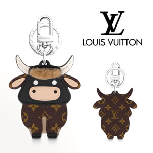 ヴィトン キーホルダー コピー バックチャームとしても キーホルダー モノグラム LV M80218