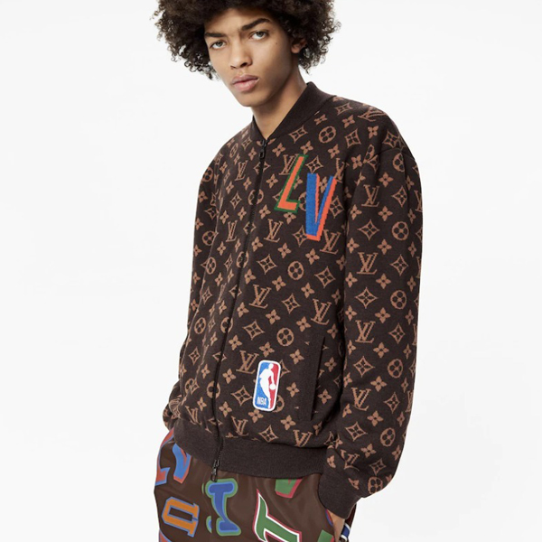 ヴィトン ジャケット 偽物 Tシャツズボンに合う！新作☆NBAグラフィックブルゾン 1A8WYN
