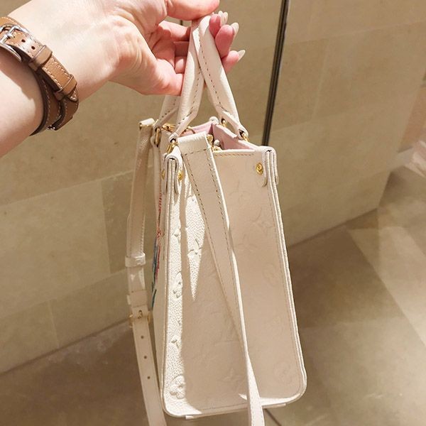 完売前に新作を先取り！◆草間彌生ルイヴィトン LV × YK オンザゴー PM 偽物 トートバッグ M21732