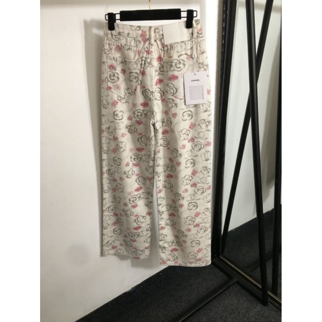 CHANEL スーパーコピー ジーンズ お洒落 花柄 ファッション シャネル