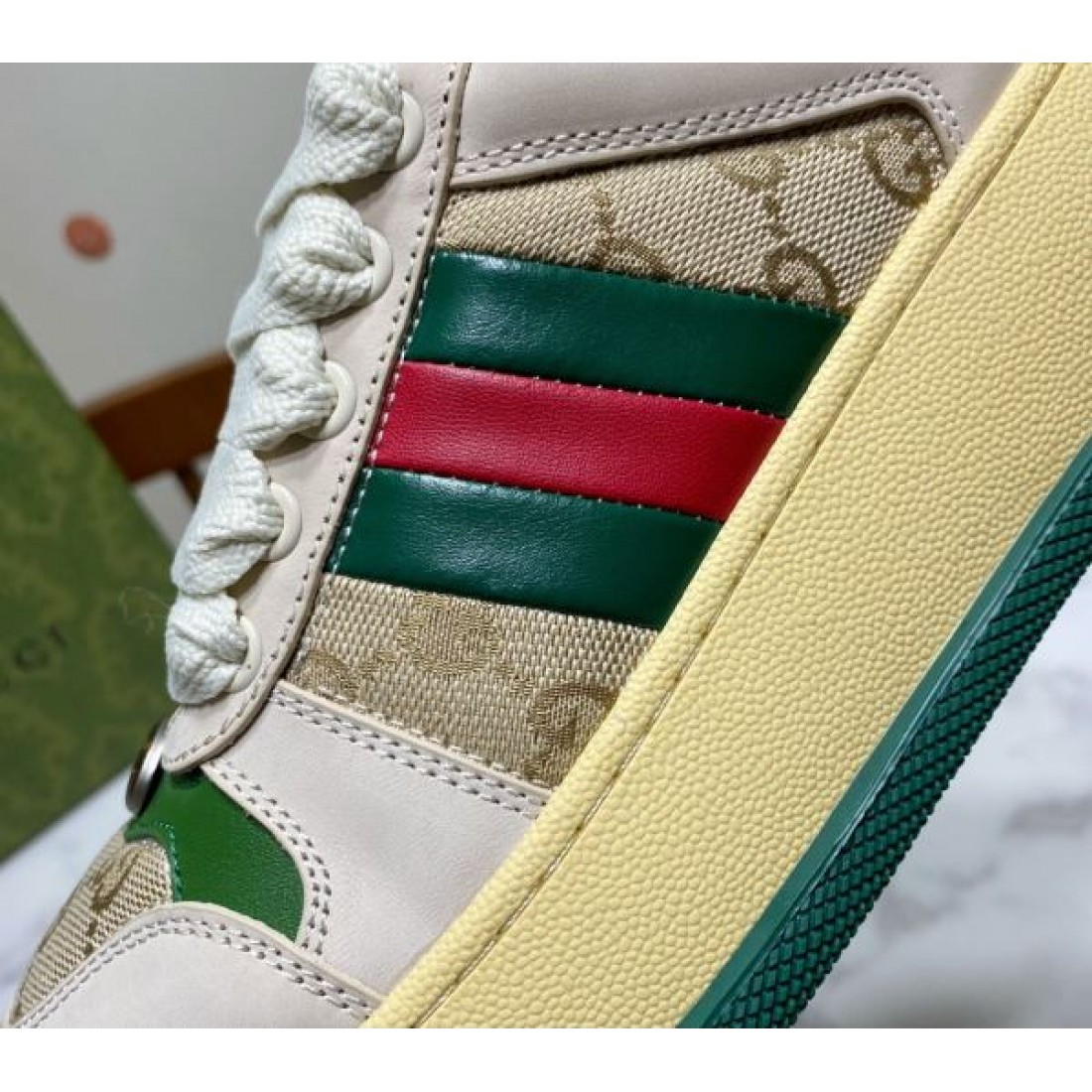 新作数量限定セール GUCCI スーパーコピー カジュアルシューズ  個性派アイテム
