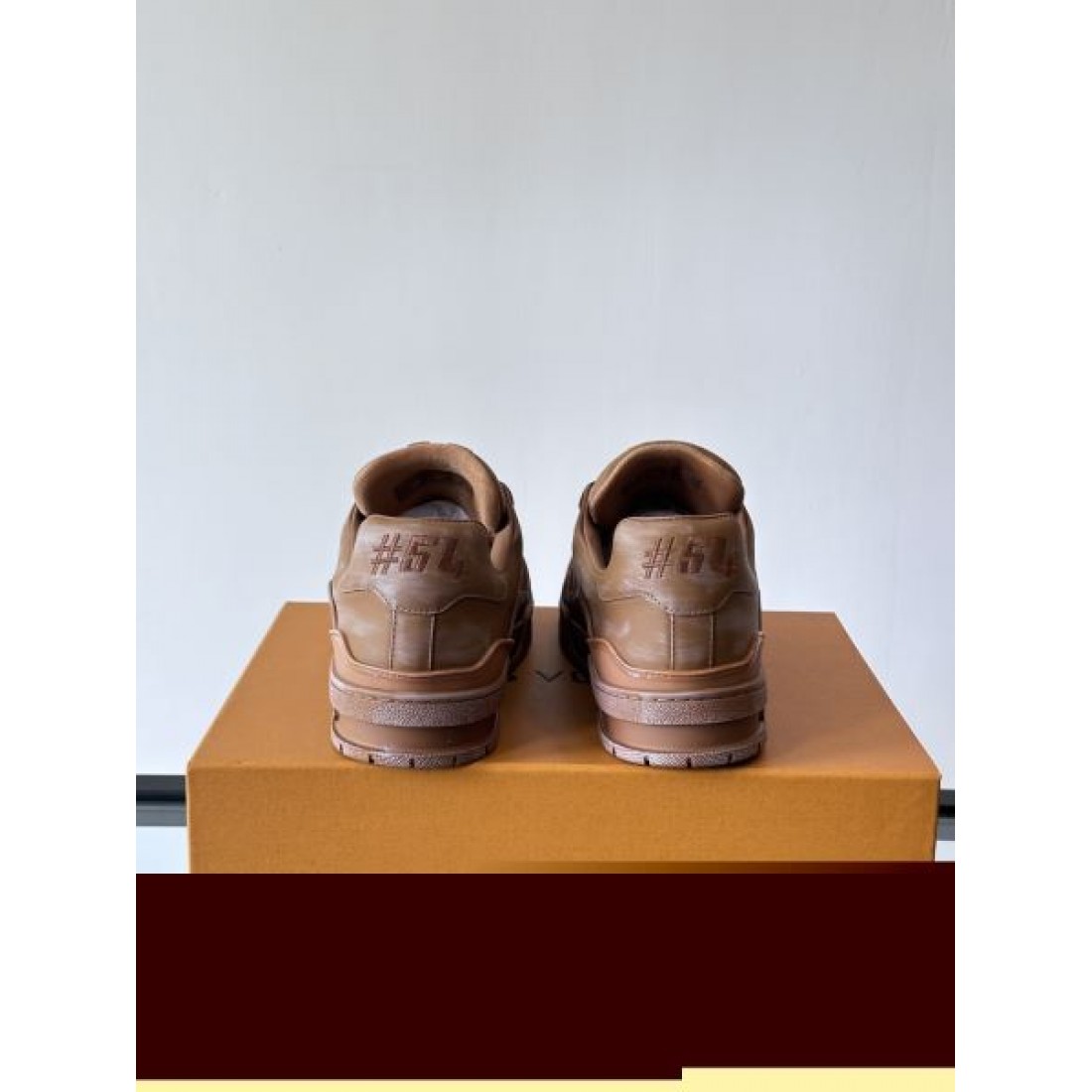 今季マストバイ LOUIS VUITTON スーパーコピー カジュアルシューズ 即完売必至