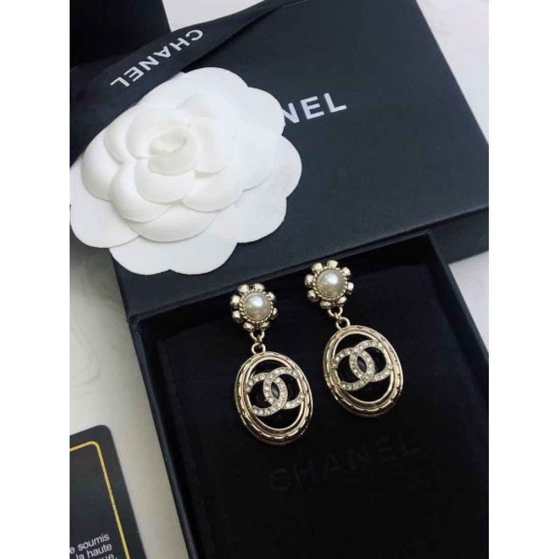 CHANEL コピー イヤリング ロゴ 海外のファッション新品 シャネル