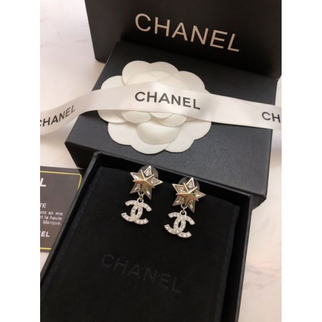 CHANEL コピー イヤリング ロゴ 断然オススメな人気新作 シャネル