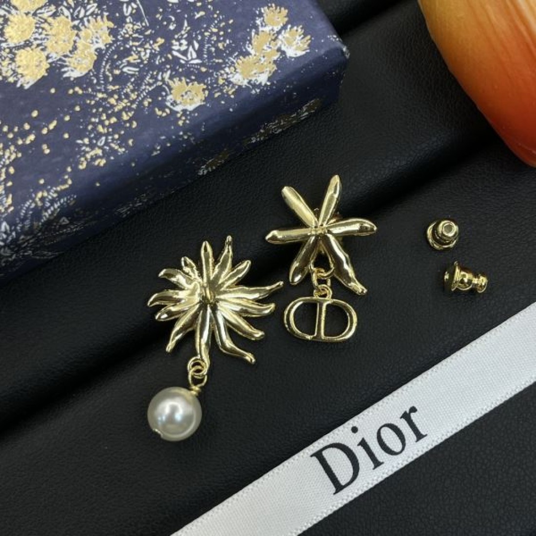 ディオール コピー イヤリング ロゴ 大活躍間違いなしの新着 DIOR